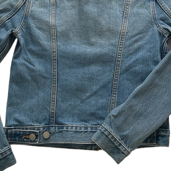 Levi’s Floral Laser Cut Out Trucker Jacket - Picture 9 of 12